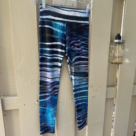 Brazil Wear | Sophisticated Active Living leggings - Picture 4 of 4